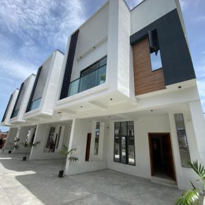 Duplex at lekki